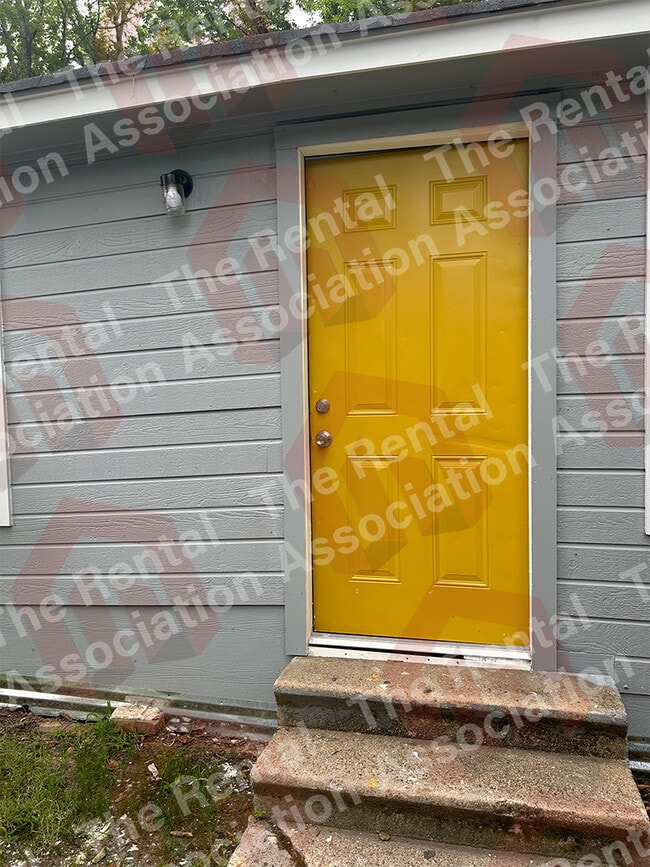 Building Photo - 3010 Church Street