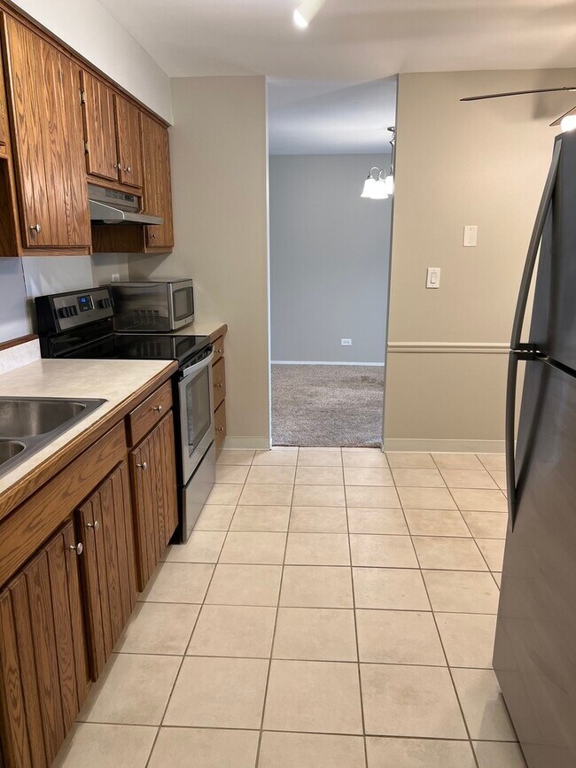 Foto del edificio - 1415 E Central Rd