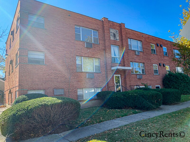 Primary Photo - 3011 Portsmouth Ave
