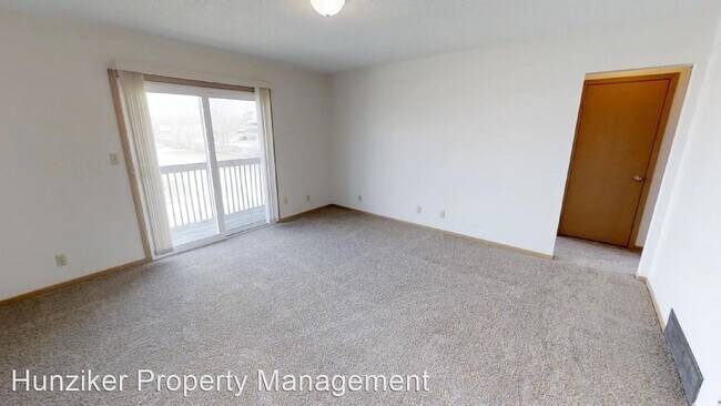 Building Photo - 2511 Ferndale Ave