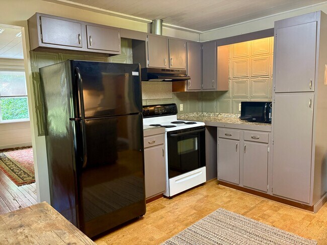 Foto del edificio - 3837 Old Hendersonville Hwy