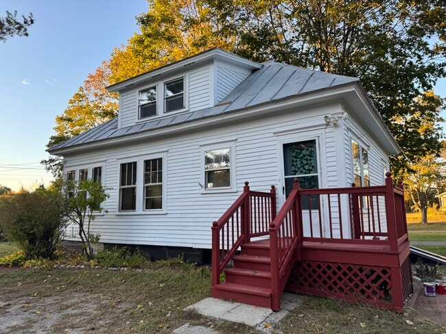 Building Photo - 619 Riverside Dr