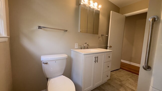 Foto del edificio - 1474 Townley Dr