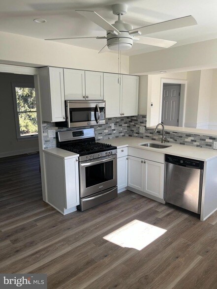 Foto del edificio - 115 Carrie Ln