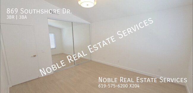 Foto del edificio - 869 Southshore Dr