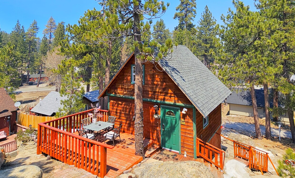 Foto principal - 831 Crescent Ln