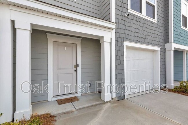 Building Photo - 111 Orchid Bloom Cir