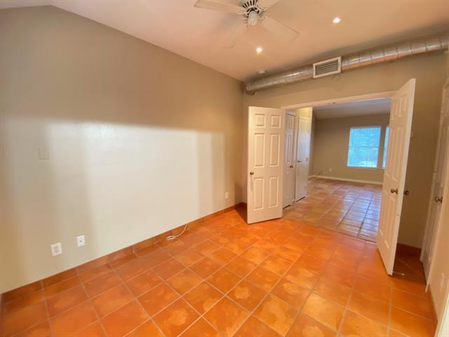 Foto del edificio - 4027 Herschel Ave