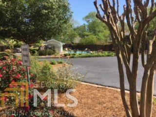 Building Photo - 2461 Princess Square Ct SE
