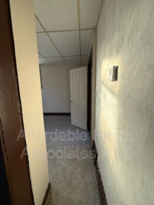 Building Photo - 1911 S 11th St