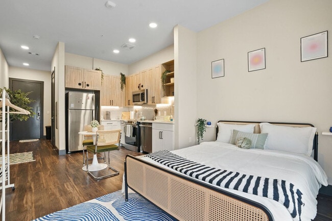 Building Photo - 9127 Research Blvd