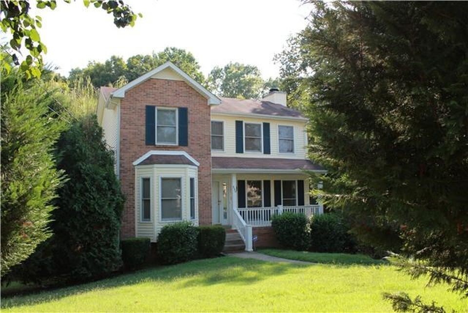 Primary Photo - 334 Andrew Dr