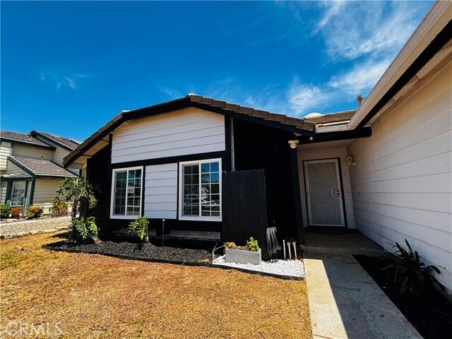 Building Photo - 14108 Travers Dr