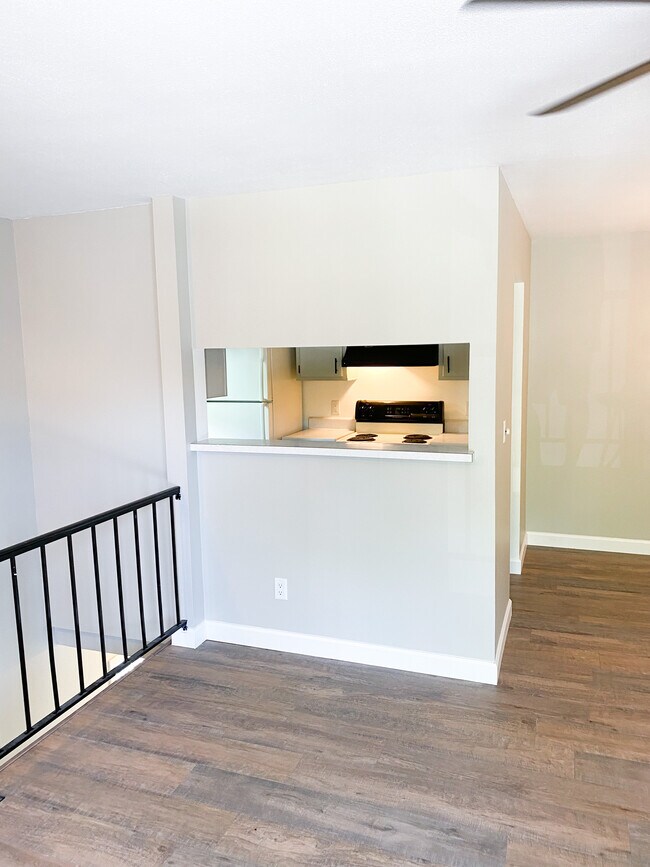 Living Room - 2837 Seminole Trl