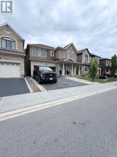 Building Photo - 631 Eagle Crest Heights