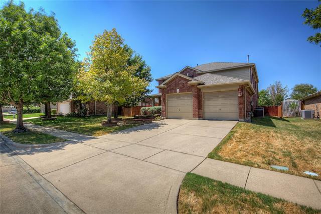 Foto del edificio - 6925 Prairie Dawn Ln