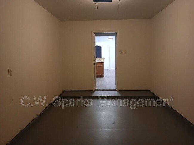 Foto del edificio - 13655 Biggs St