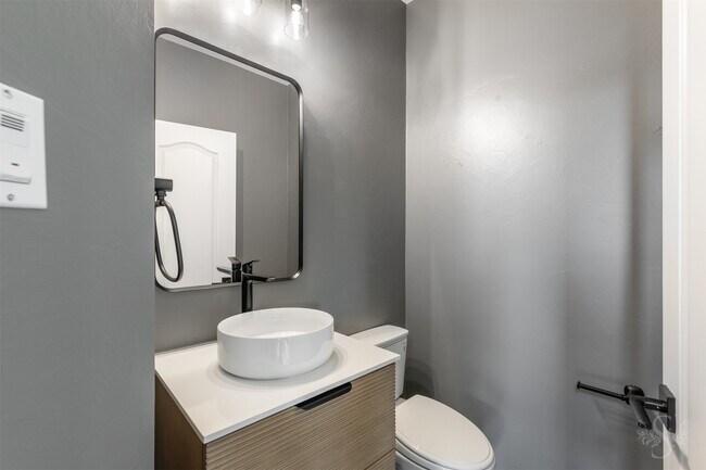 Foto del edificio - 5534 Weston Dr