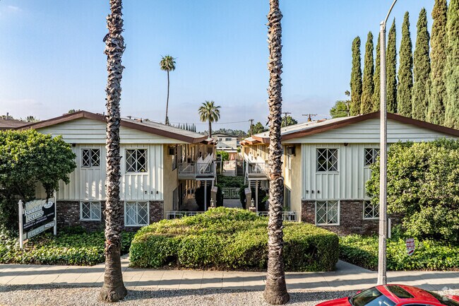 Entrada - Foothill Terrace