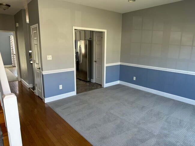Foto del edificio - 4923 Briar Rock Ln
