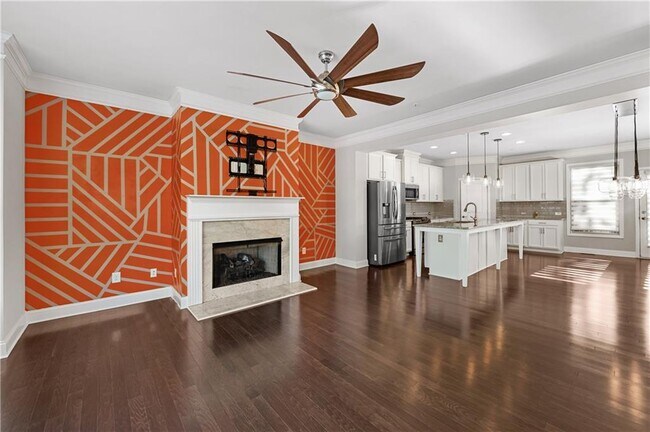 Foto del edificio - 6428 Brookside Blvd