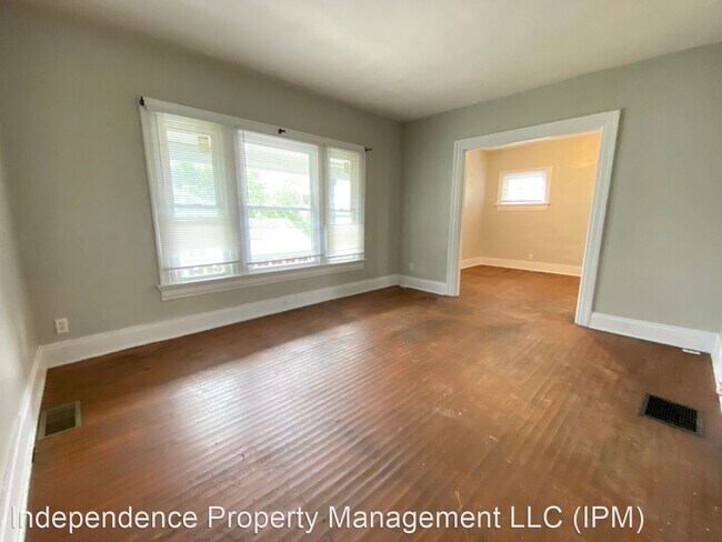 Building Photo - 3 br, 1 bath House - 606 Creighton Ave.