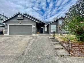 Building Photo - 1353 SE 71st Ct