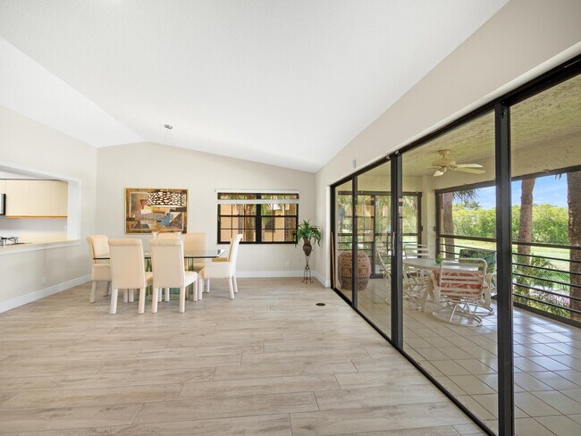 Foto del edificio - 11213 Aspen Glen Dr