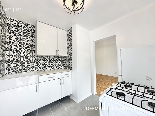 Foto del edificio - 13119 1/2 Venice Blvd-
