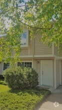 Building Photo - 2815 Lowridge Ct