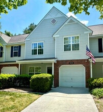 Building Photo - 8120 Christmas Ct