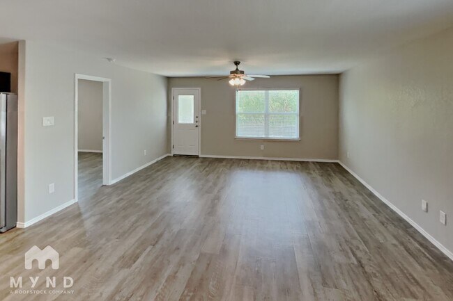Building Photo - 3915 Turning Pine Edge