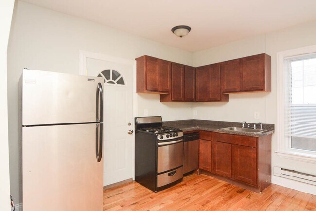 Foto del edificio - 634 W Oakdale Ave