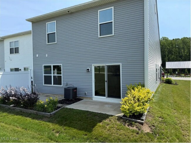 Foto del edificio - 3464 Magnolia Ln