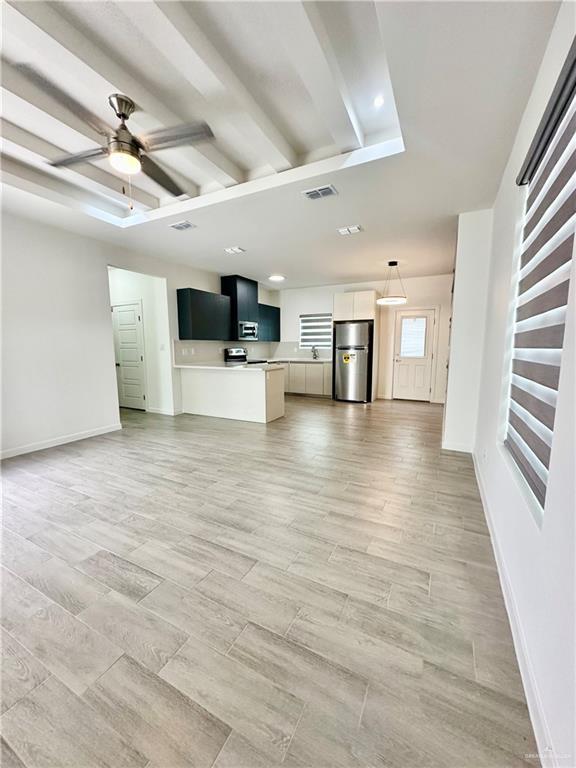 Foto del edificio - 1600 N 24th St