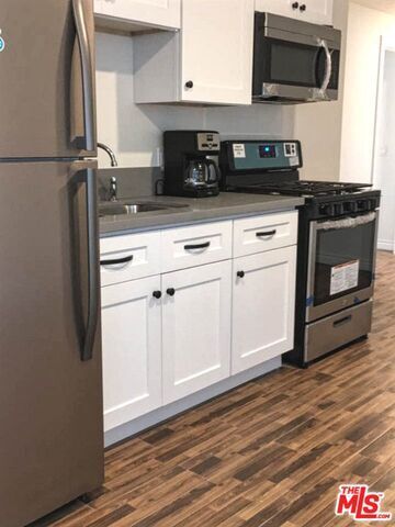 Foto del edificio - 1036 N Bonnie Brae St