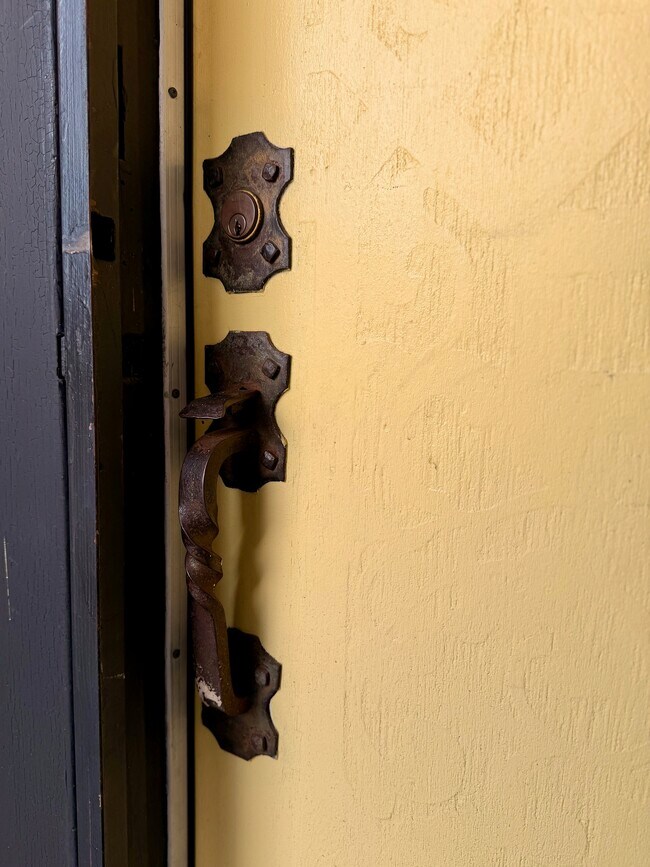 Foto del edificio - 6000 4th Ave