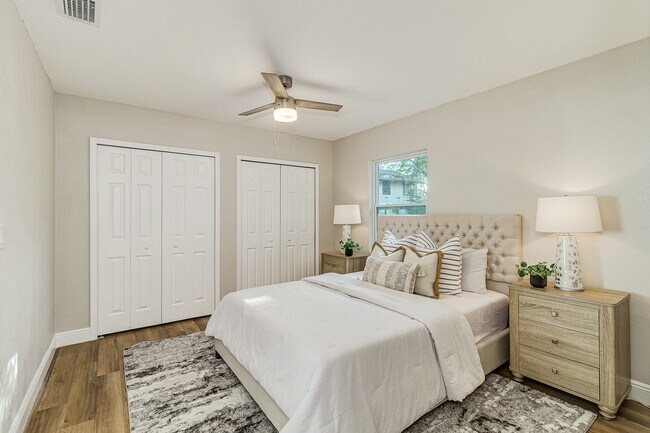 Foto del edificio - 516 Mabel Ave