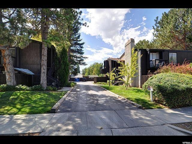 Primary Photo - 312 E Ramona Ave