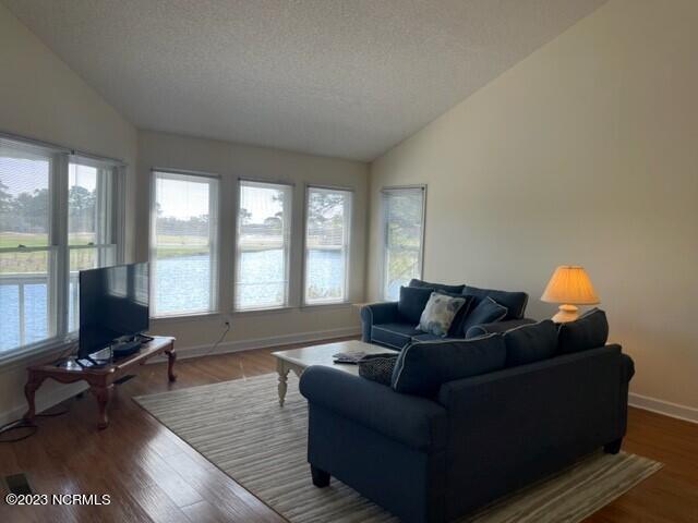 Building Photo - 3127 Lakeside Commons Dr SE