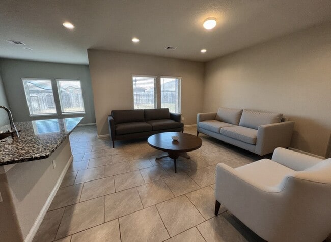 Building Photo - 3507 Sicily Island Ln