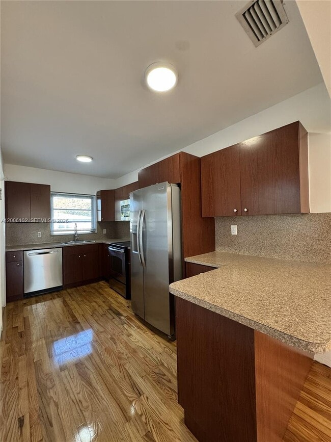 Building Photo - 5353 SW 6th St