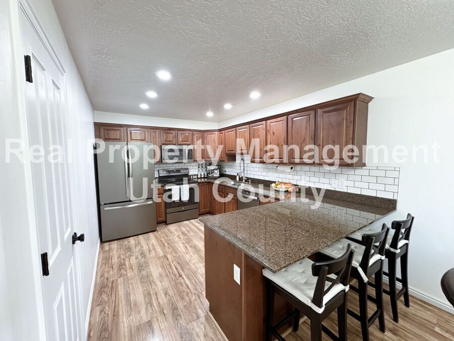 Foto principal - 1849 N Bountiful Wy