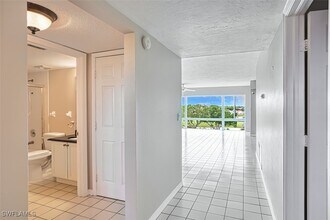 Building Photo - 7430 Lake Breeze Dr