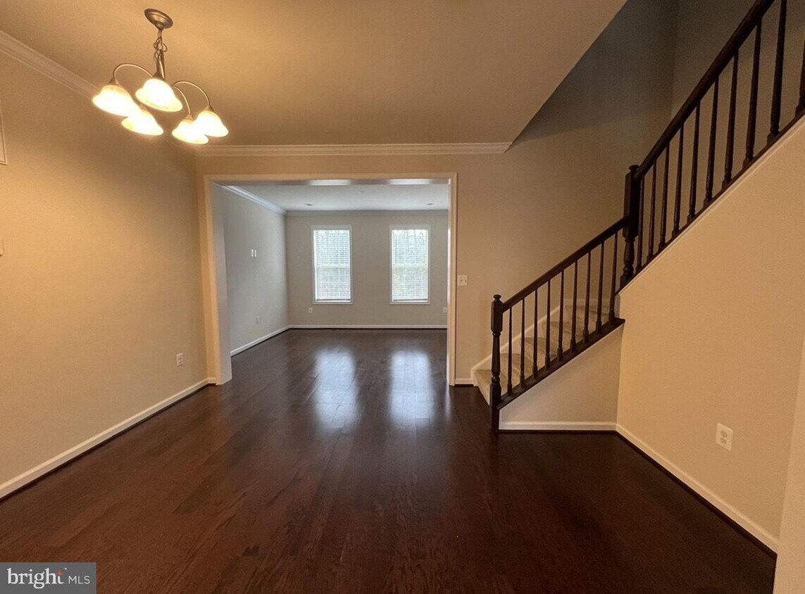 16005 Marsh Pl, Haymarket, VA 20169 Townhome Rentals in Haymarket VA