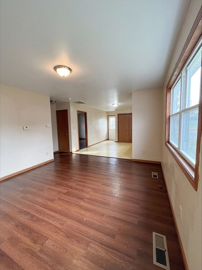 Foto del edificio - Large 2 Bedroom