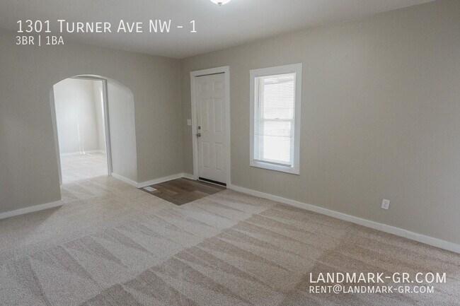 Foto del edificio - 1301 Turner Ave NW