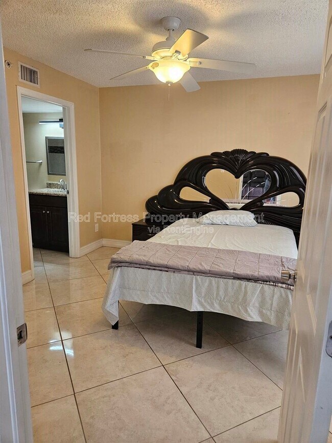 Foto del edificio - 13571 Eagle Ridge Dr