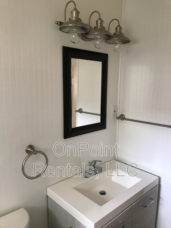 Foto del edificio - 15378 Wormer Ave