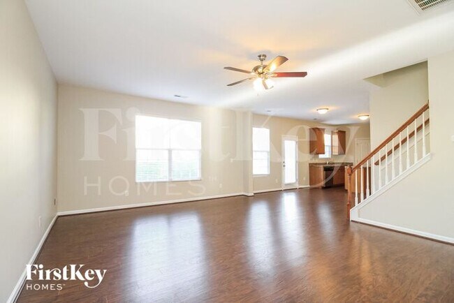Foto del edificio - 460 Shady Grove Ct